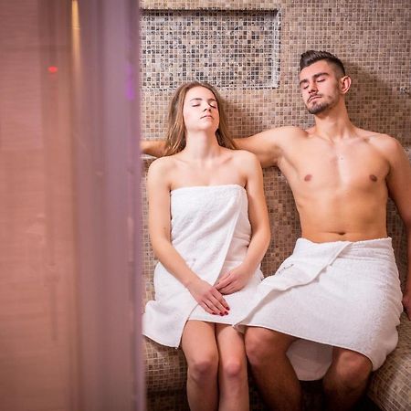 Borowy Dwor- Biznes, Spa & Fun Szaflary Kültér fotó